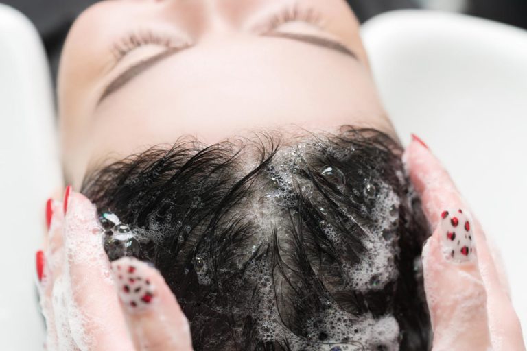 Comment faire un masque de nuit naturel pour vos cheveux ?