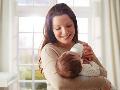 combien de biberon faut-il donner à bébé ?