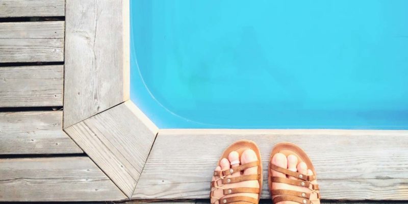 bien entretenir le bois de ma piscine