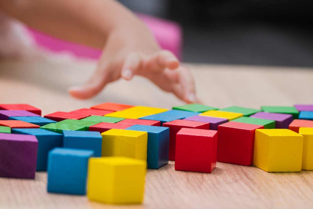 acheter des cubes en bois pour jouer avec bébé