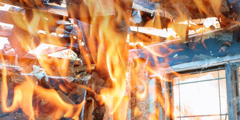 contre expertise incendie : qui doit payer ?
