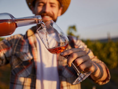 comment investir dans le vin ?