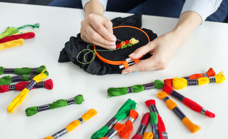 Libérez votre créativité avec ces astuces pour débuter en broderie