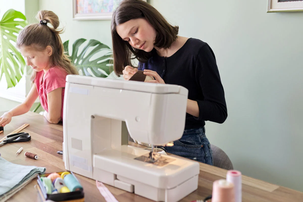 5 idées cadeaux de Noël pour une passionnée de couture