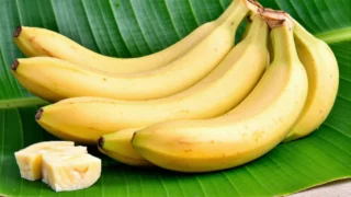 Purin de bananes : L’engrais miracle que vos plantes vont adorer (et c’est gratuit)