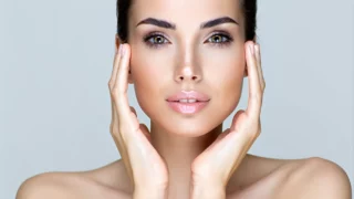 Comment prendre soin de sa peau après 30 ans sans produits chimiques